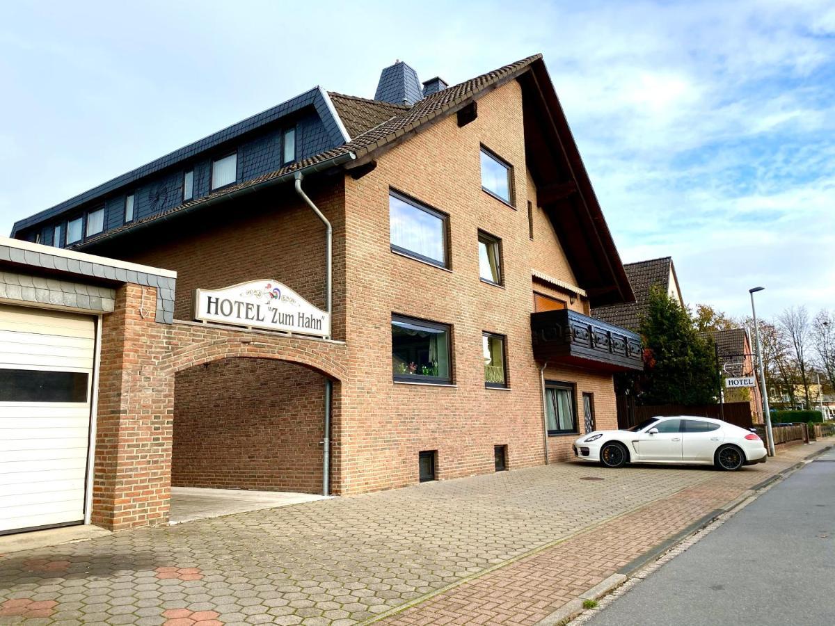Hotel Zum Hahn Garbsen Exterior foto